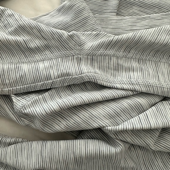 Lululemon Wee are from Space Align SET 🦄 - Picture 5 of 10